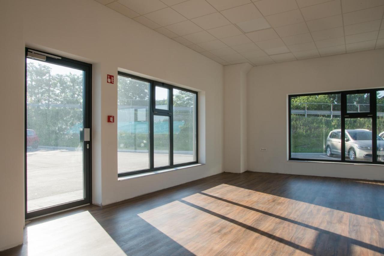 Roko Garni Hotel Brezovica Luaran gambar