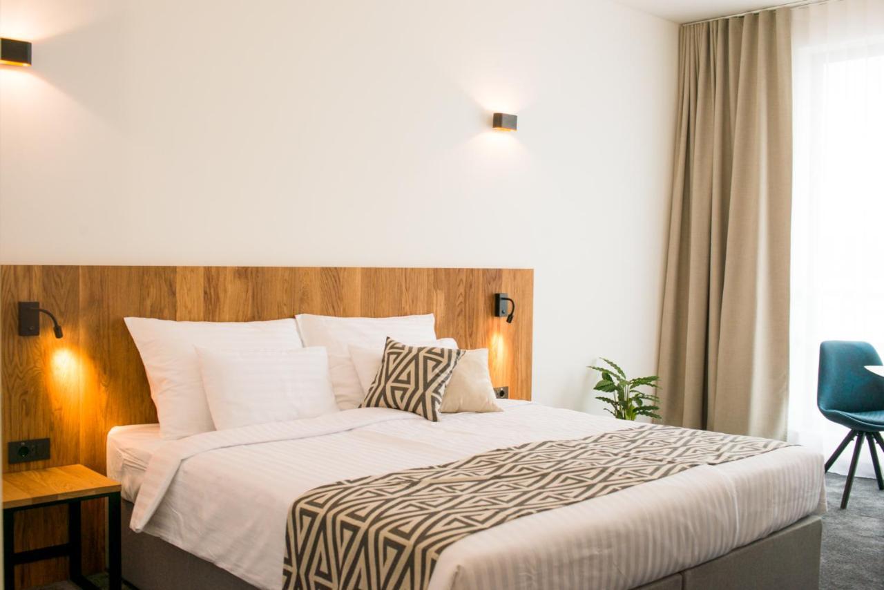 Roko Garni Hotel Brezovica Luaran gambar